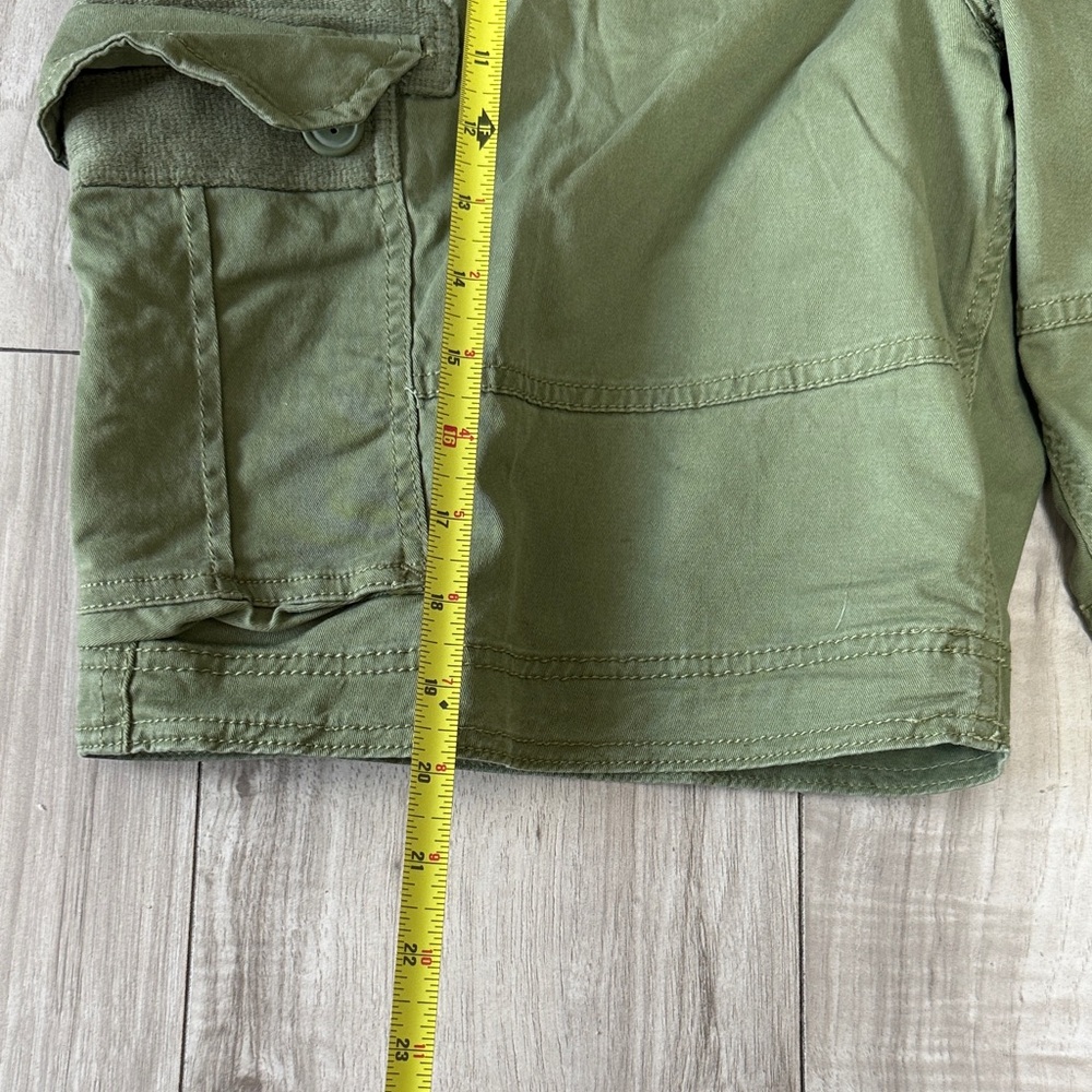 George Men Olive Cargo Shorts - Picture 6 of 12